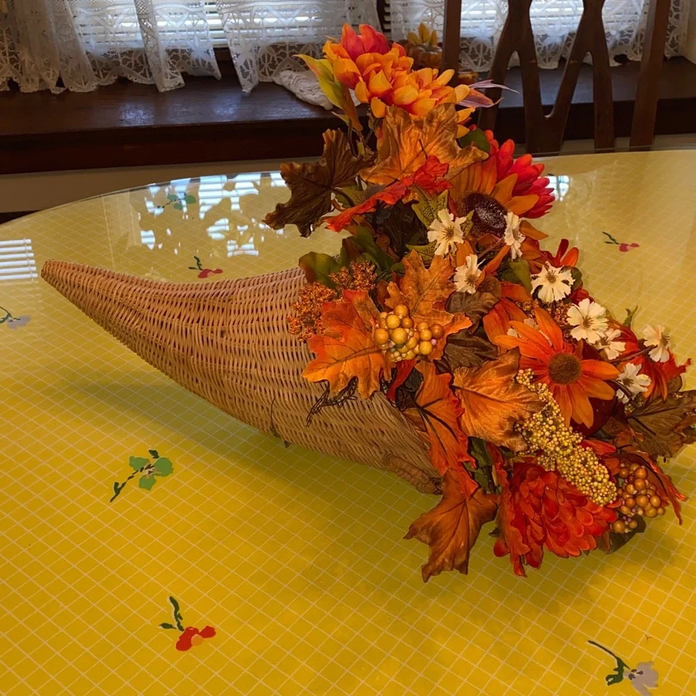 Fall Flower Thanksgiving Arrangement Cornucopia *Free Gift With Purchase*